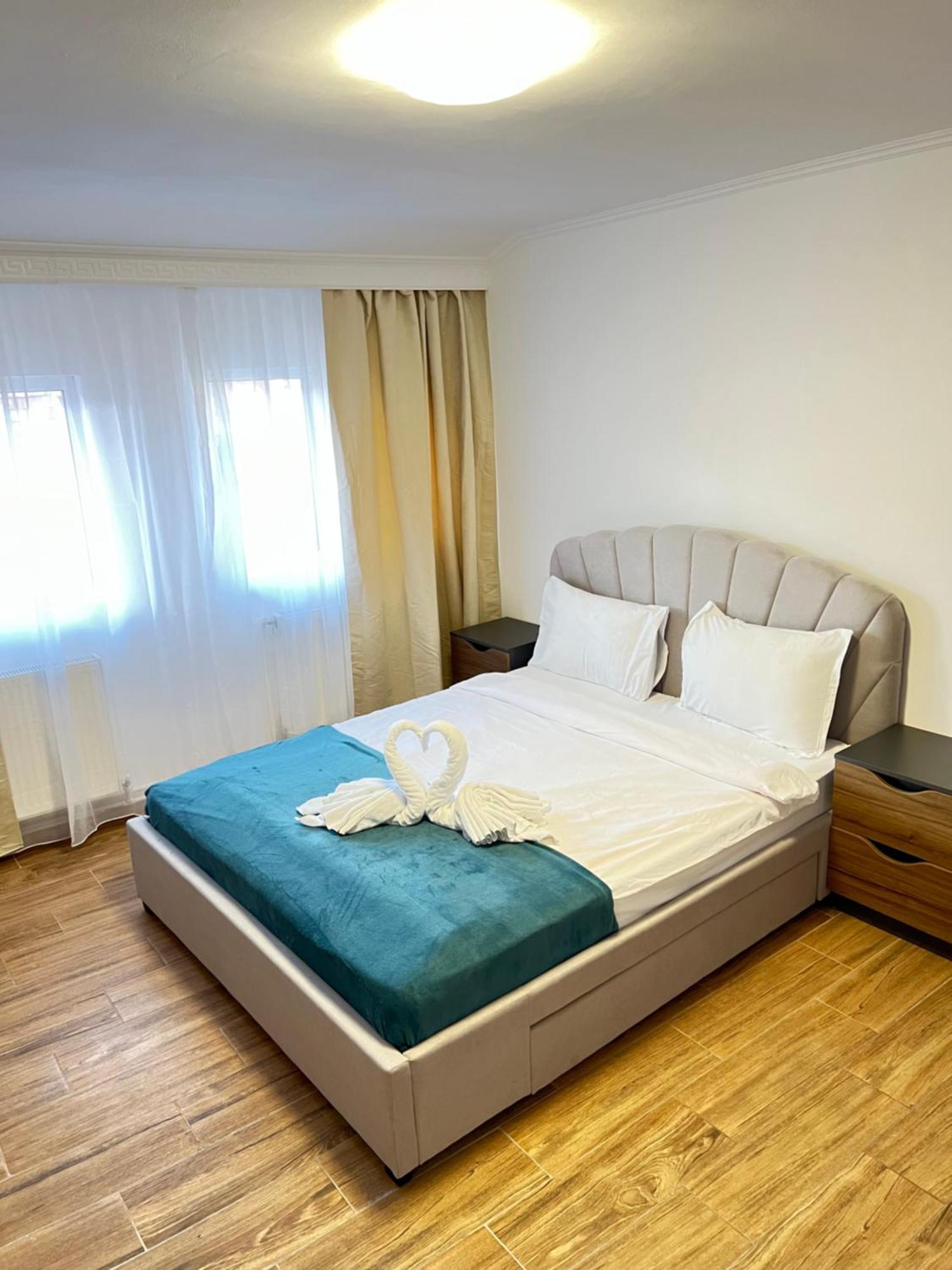 Apartamento Ndl Downtown Cluj-Napoca Exterior foto